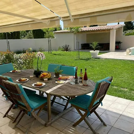 Casa-celine Elegant Family Escape Private Pool Apartment *