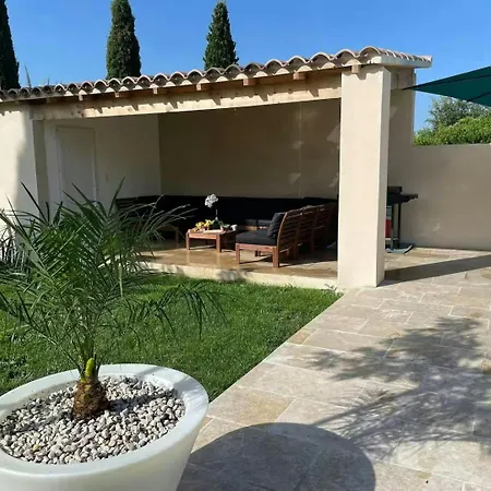 Casa-celine Elegant Family Escape Private Pool Apartment